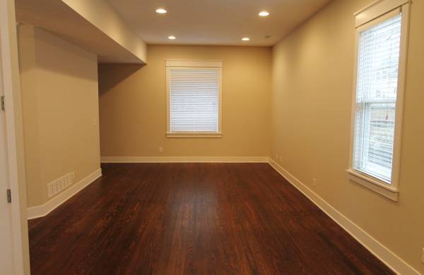 The Big Master 3 bedroom home-- A Must-See at the Cottages on Vinton. Reserve Now! 5 of 12