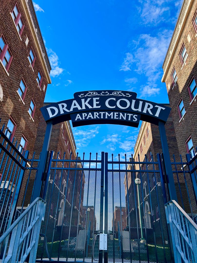 The Drake 16 of 23