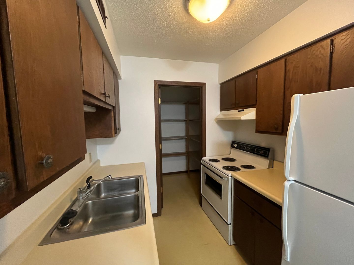 West Point Apartment: 222 North Lincoln Street