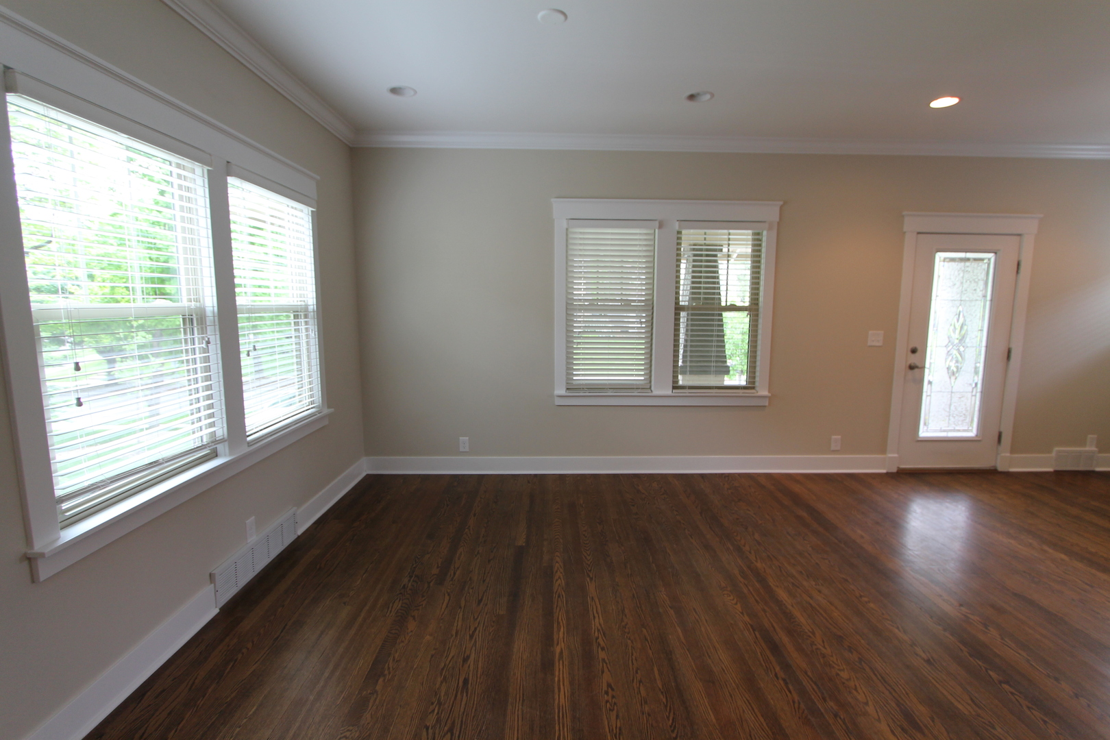 307 S. 50th St. 5 of 12