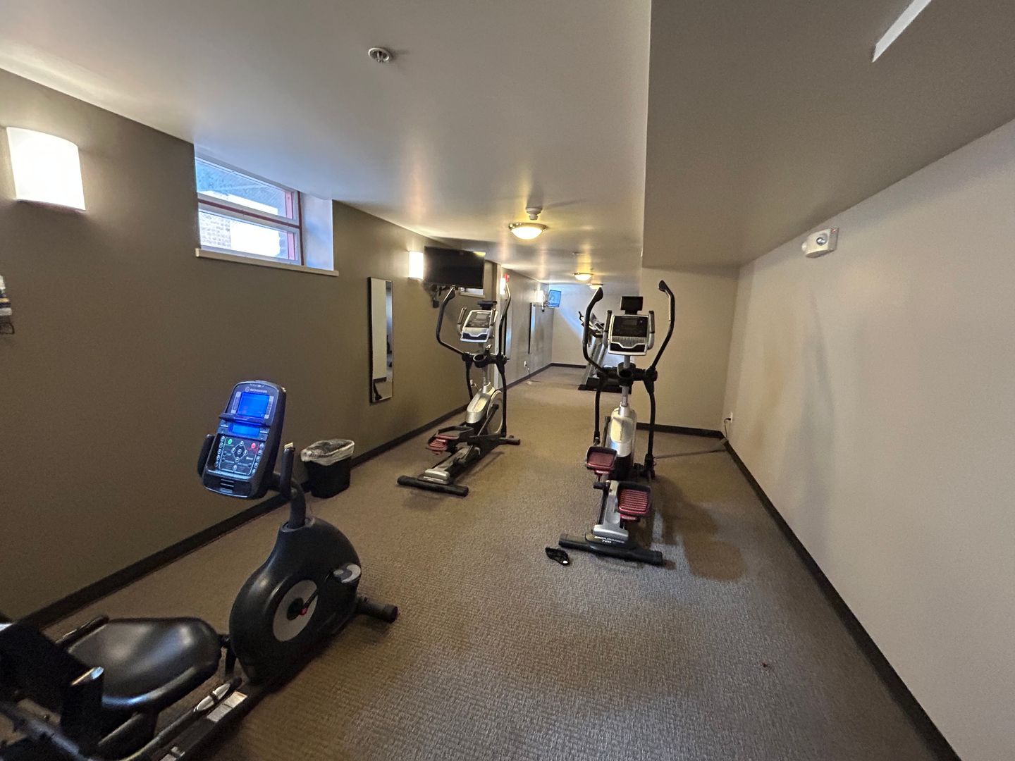 Gym at The Drake (7 of 8)