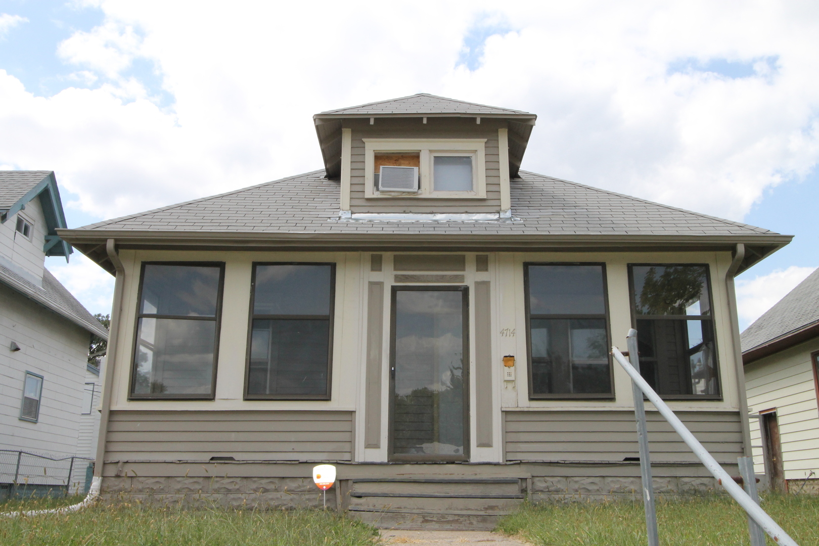 Omaha House: 4714 S. 19th St.