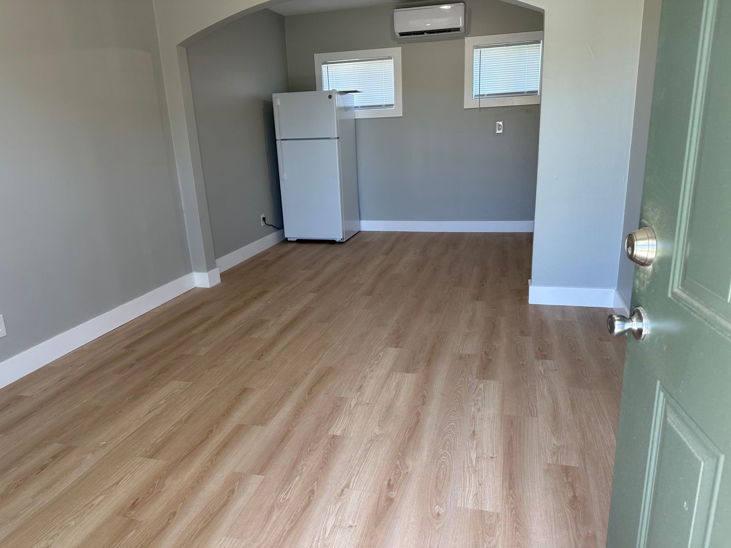 Wichita Apartment: 953 N Glendale