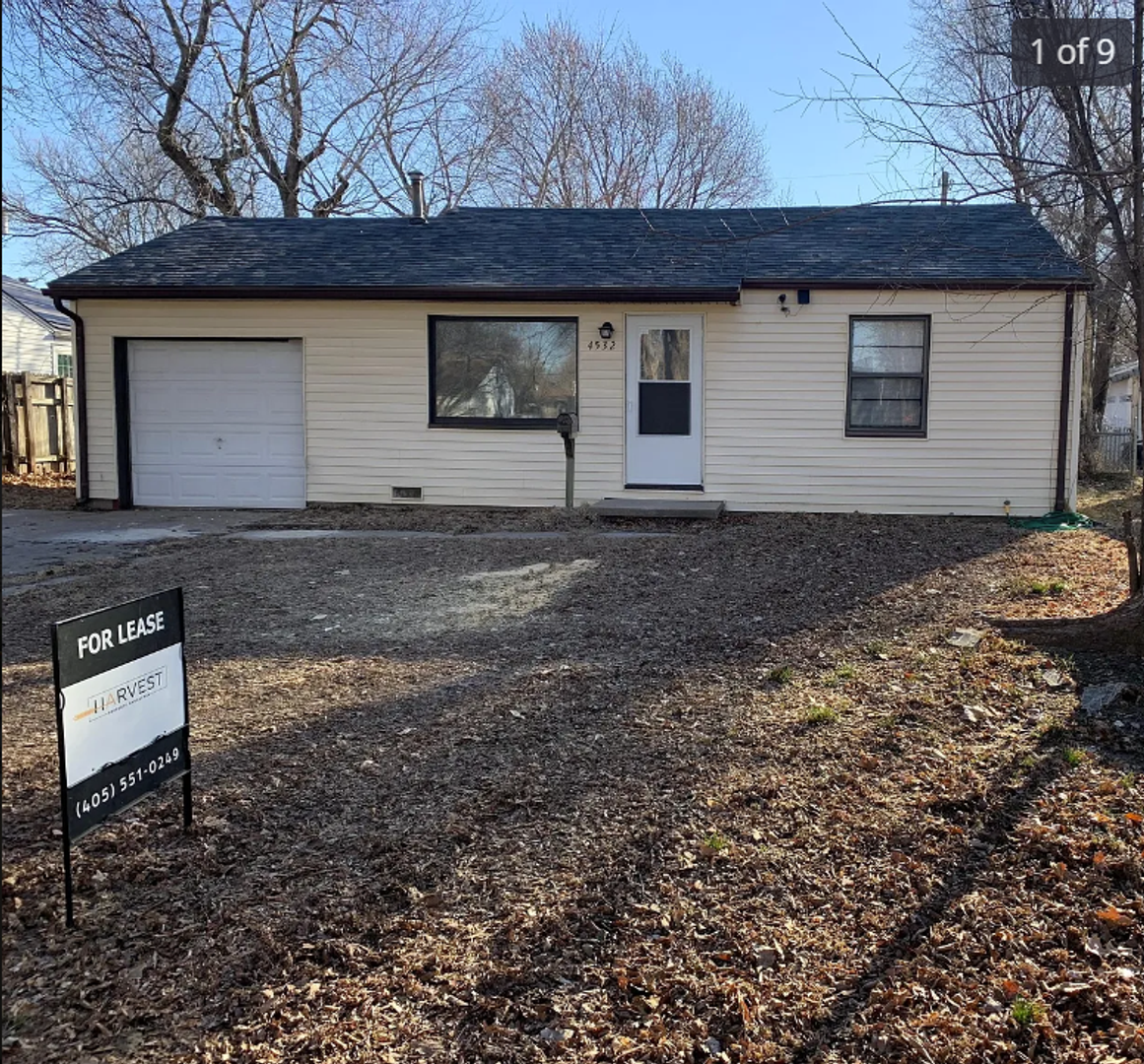 Wichita House: 4532 S Oak