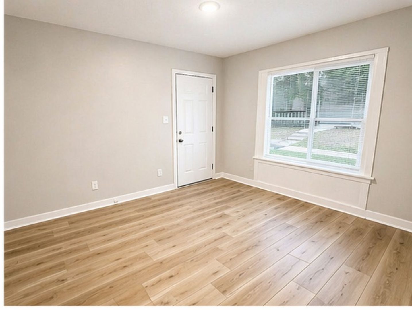 Wichita Apartment: 1640-1642-1644-1646 N Hillside St