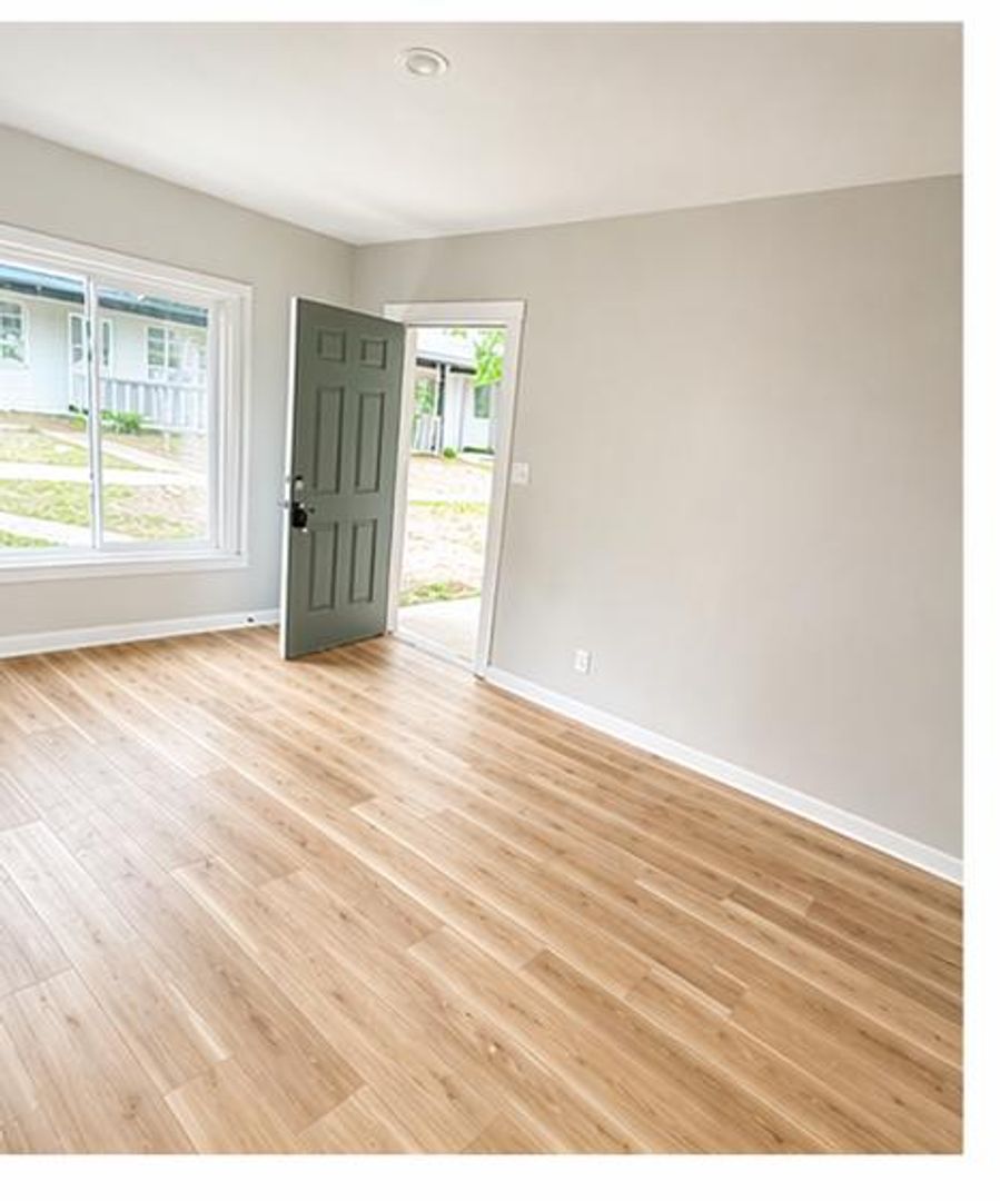 Wichita Apartment: 1640-1642-1644-1646 N Hillside St