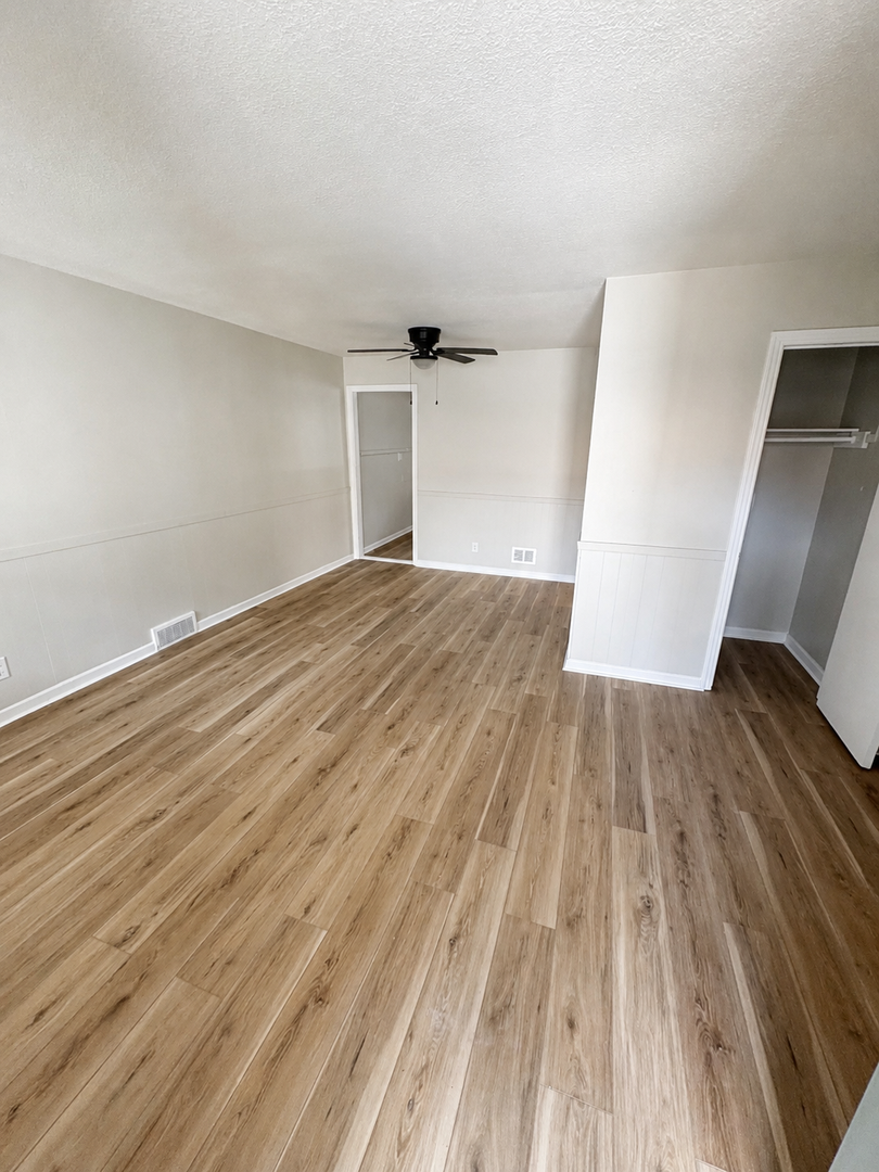 Wichita Apartment: 1622-1624-1626-1628 N Hillside St