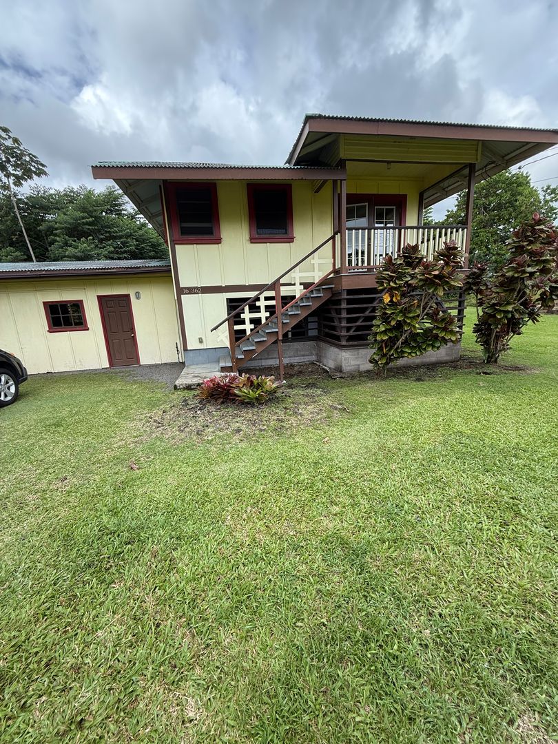 Keaau House: 16-362 Keaau Loop