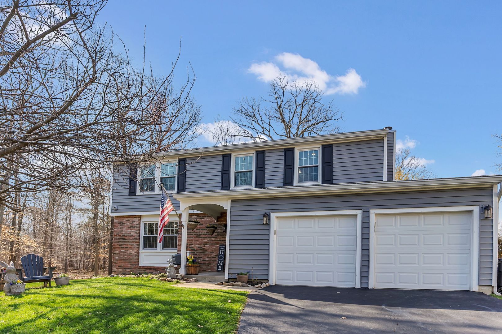 Springfield House: 8271 Raindrop Way