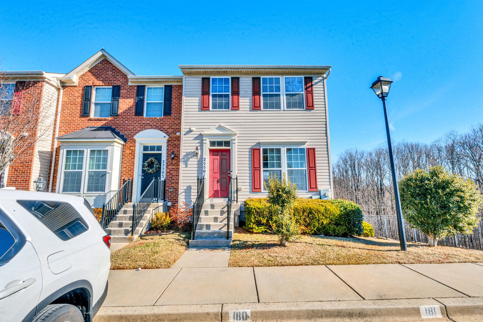 Damascus Townhome: 25501 Joy Lane