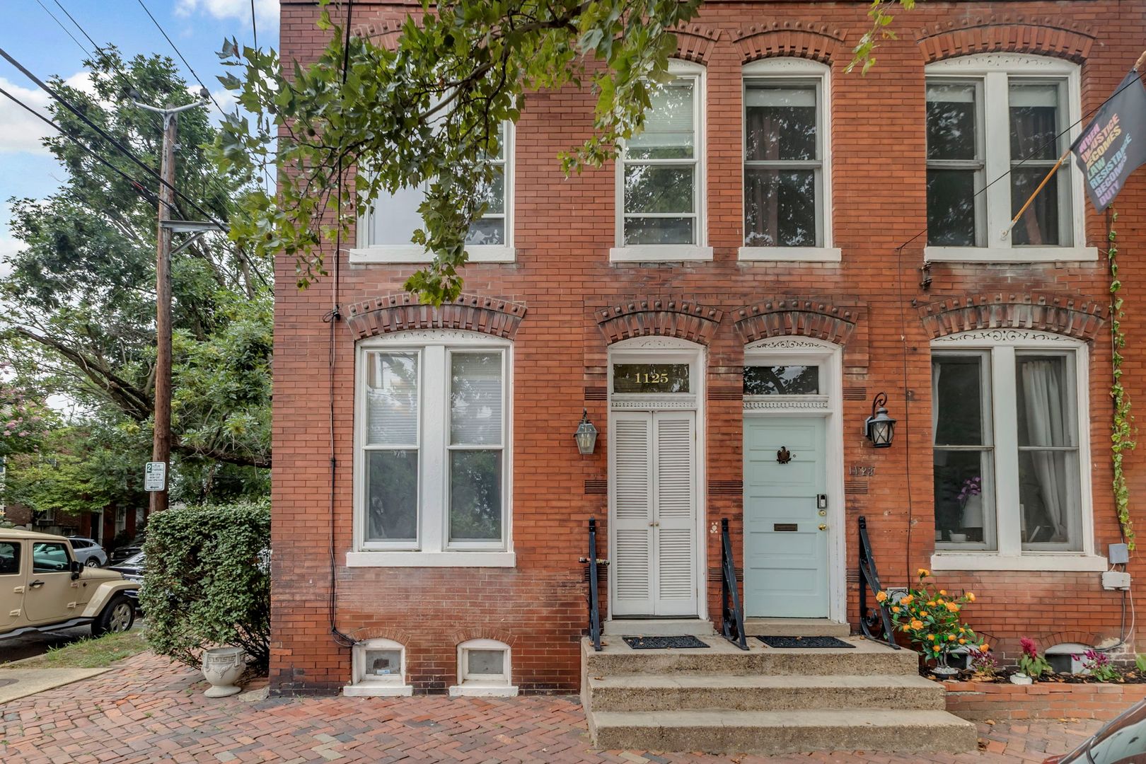 Alexandria House: 1125 Prince St
