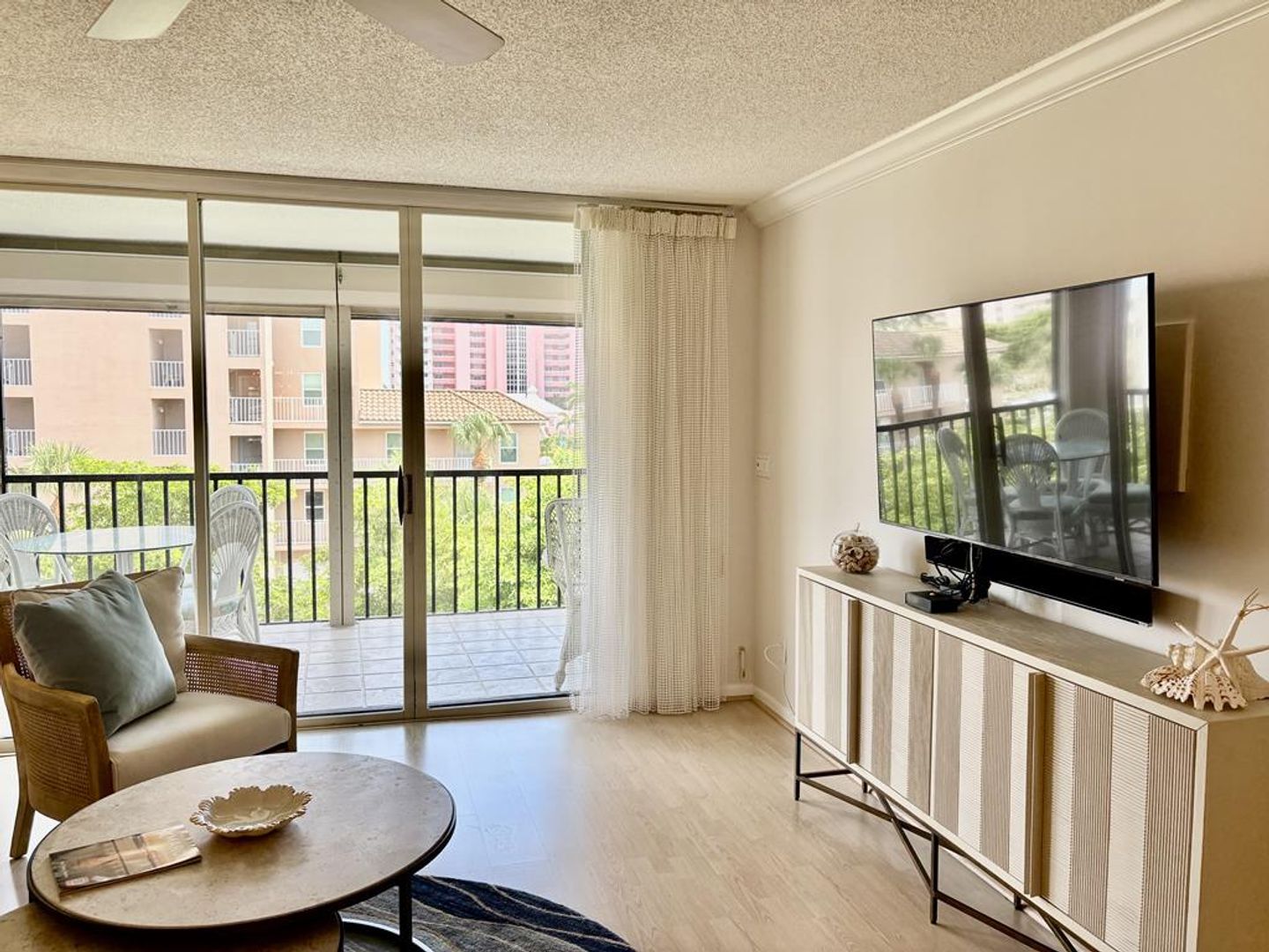 Marco Island Condo: 1000 Swallow Ave #12