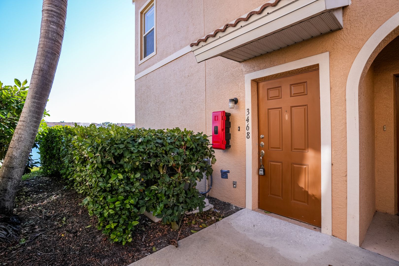 Sarasota House: 3468 Parkridge Cir