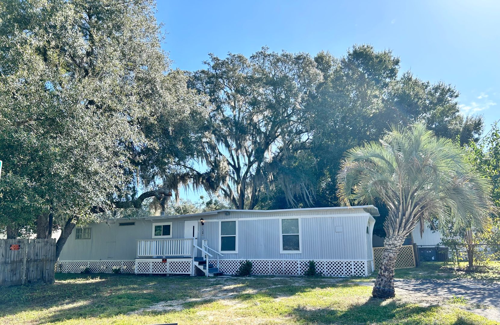 Belleview House: 11709 SE 99th Ct