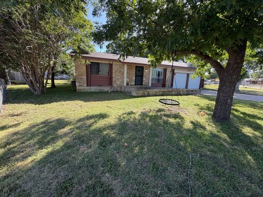 3 Bdrm Home in Copperas Cove on a Corner Lot – photo 1