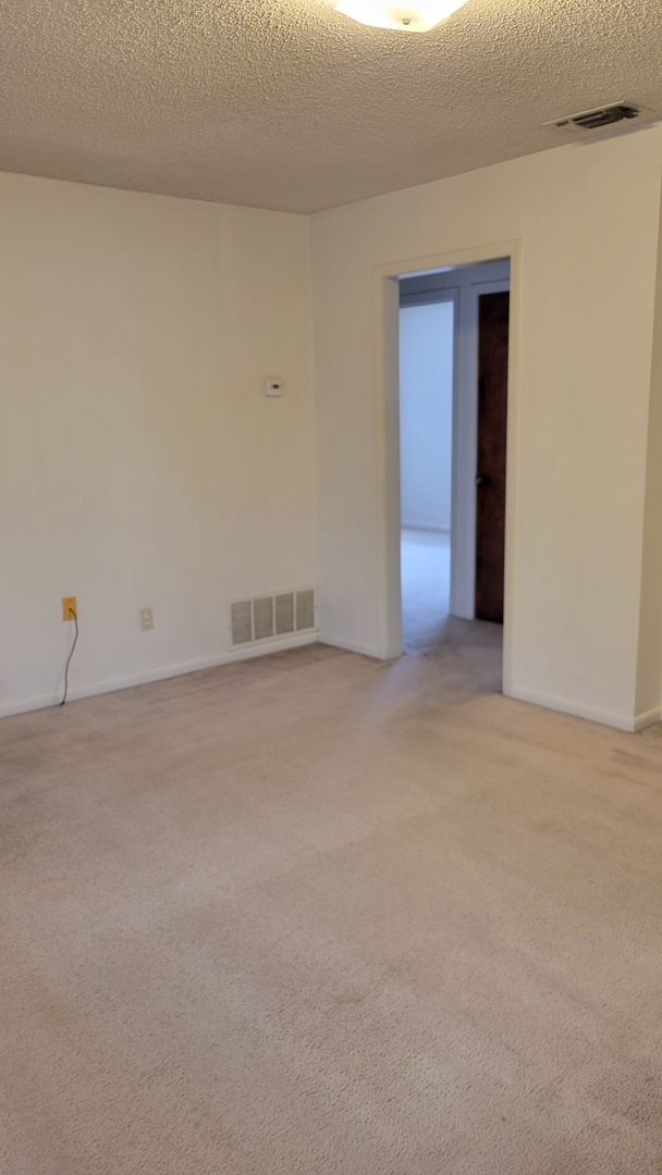 Copperas Cove Apartment: 402 Mary St