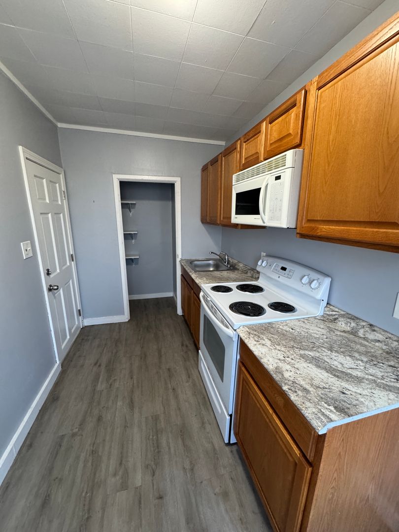 Manchester Apartment: 66-68 Orange St.
