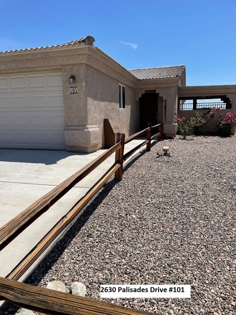 Lake Havasu Apartment: 2630 Palisades Drive