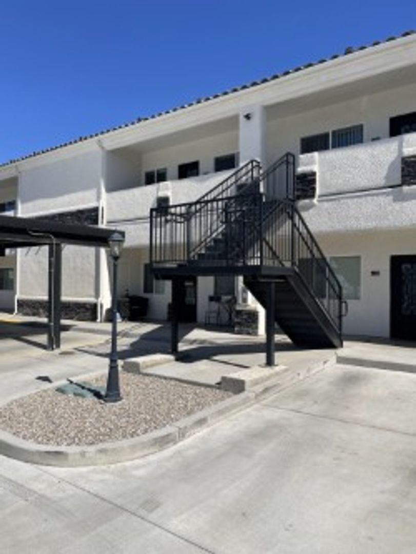 Lake Havasu City Apartment: 3048 Shoshone Drive