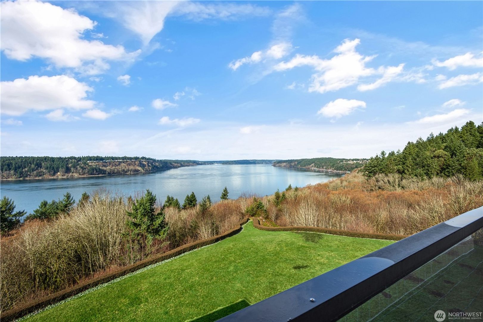 Tacoma Condo: 3016 N Narrows Dr #415