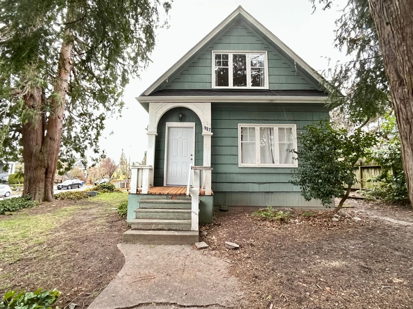 Seattle House: 157 NE 56th St