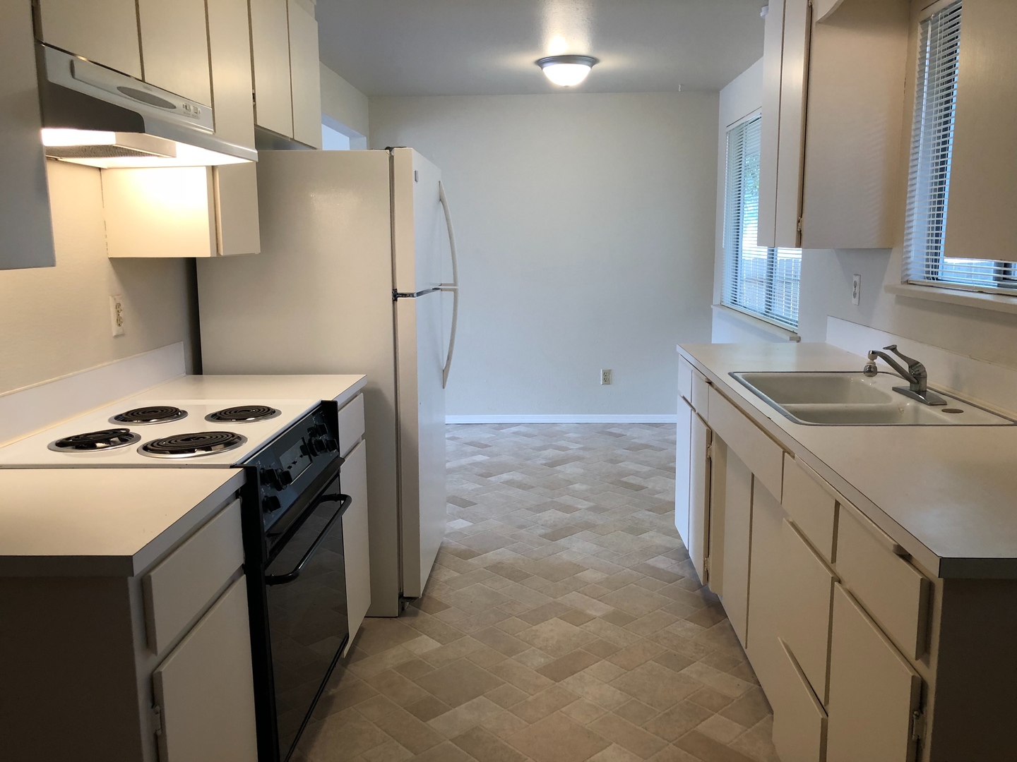 Spanaway House: 917 152nd St E