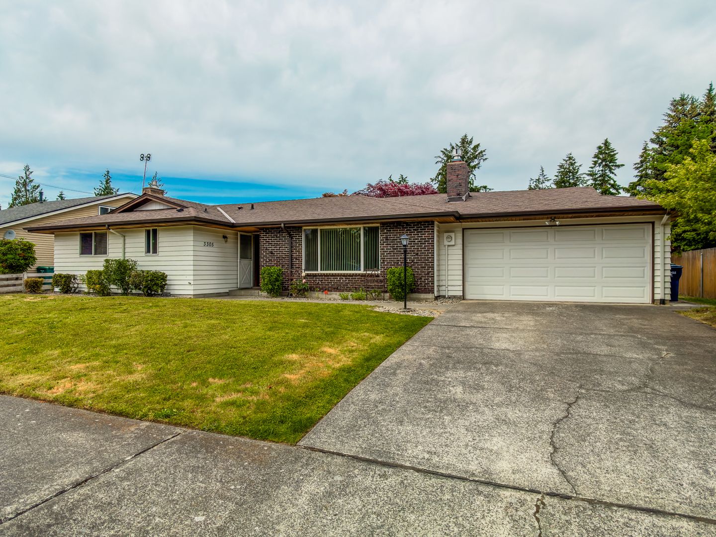 Auburn House: 3305 20th St SE