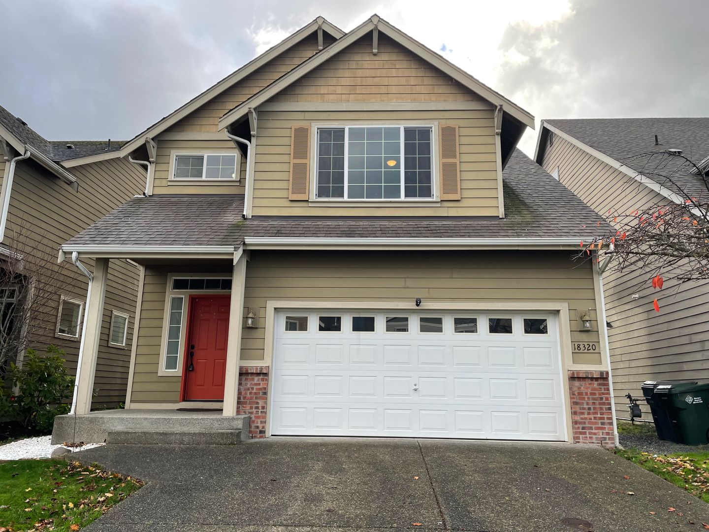 Puyallup House: 18320 113th Ave E