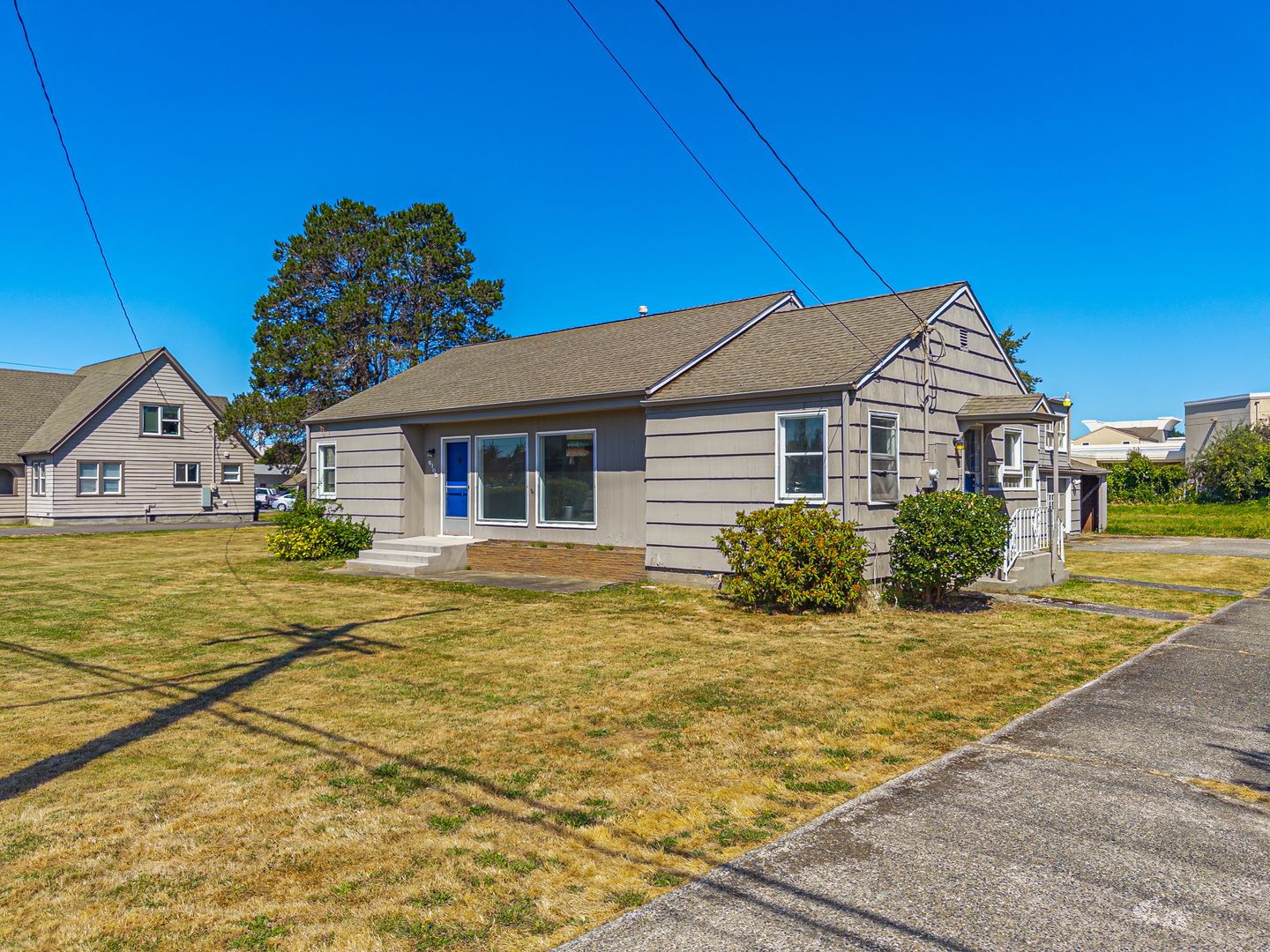 Fife House: 6105 20th St E