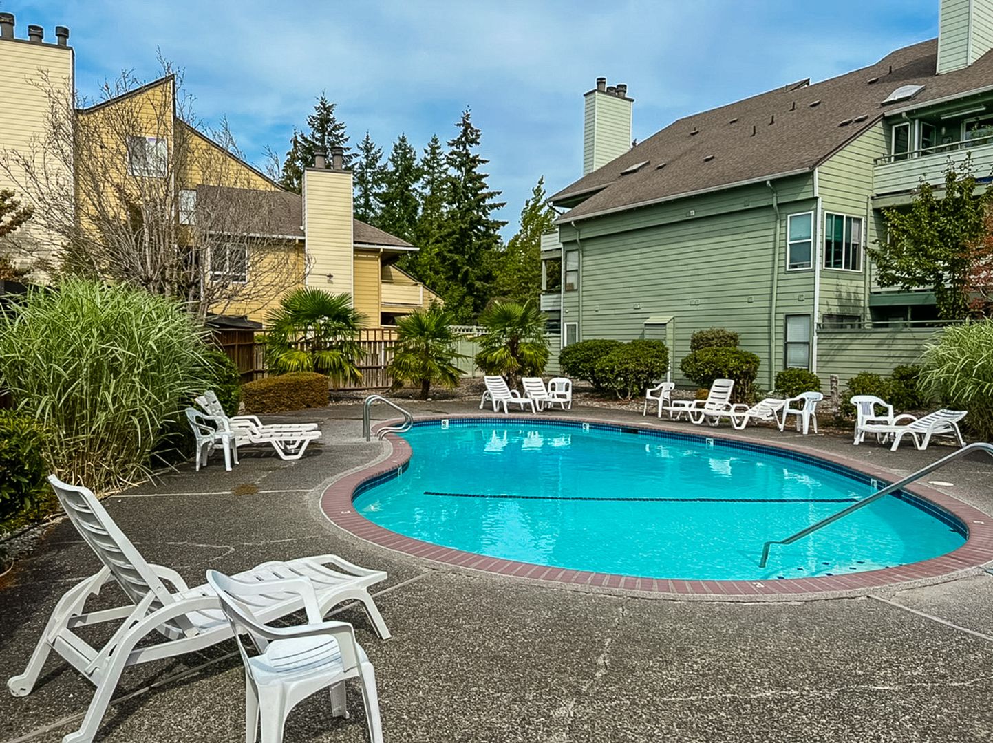 Federal Way Condo: 2502 S 317th St #204