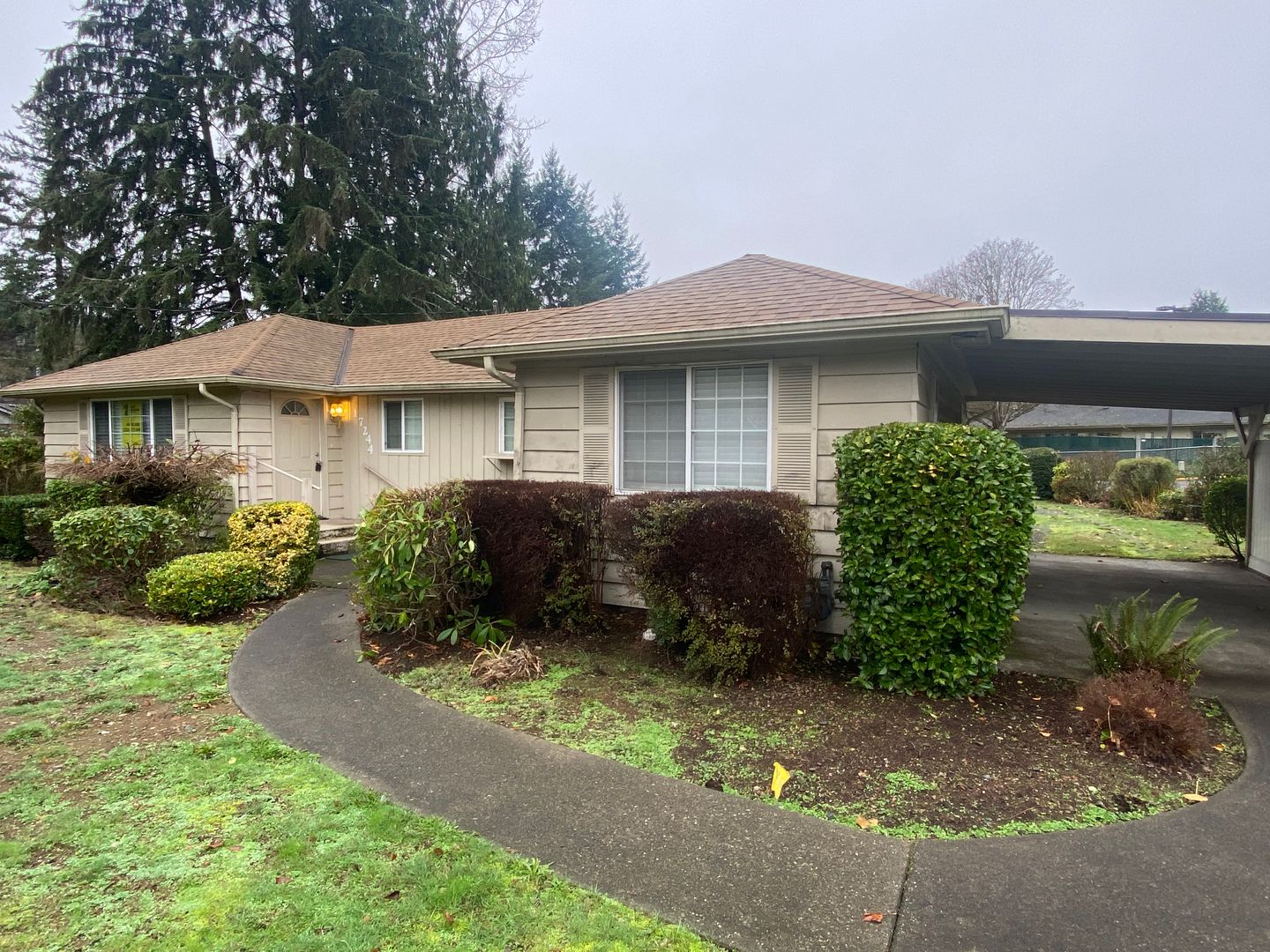 Covington House: 17244 SE Wax Rd