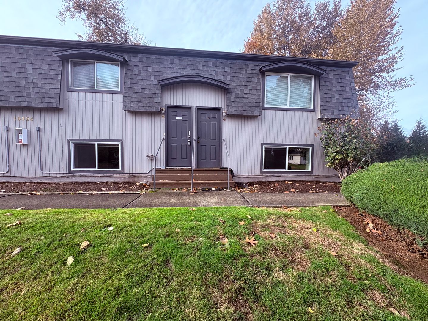 Puyallup Apartment: 13524 98th Ave CT E