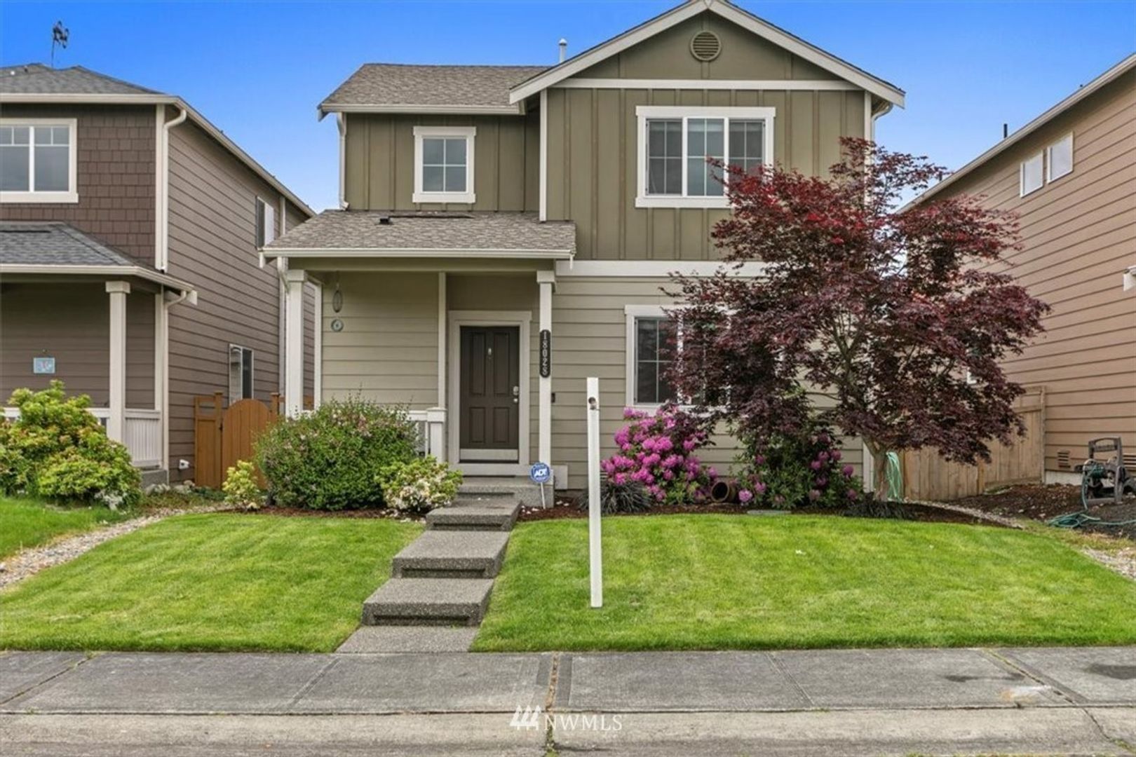 Spanaway House: 18028 16th Ave Ct E