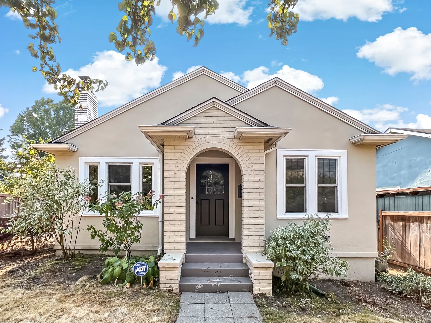 Seattle House: 2517 NE 65th St