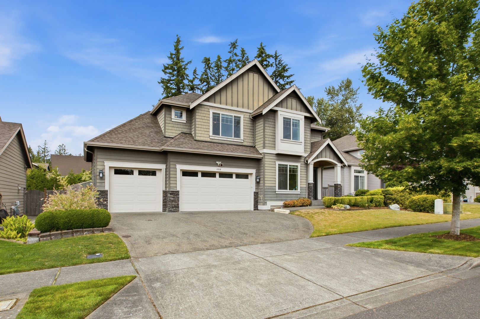Renton House: 6510 Ne 1st St
