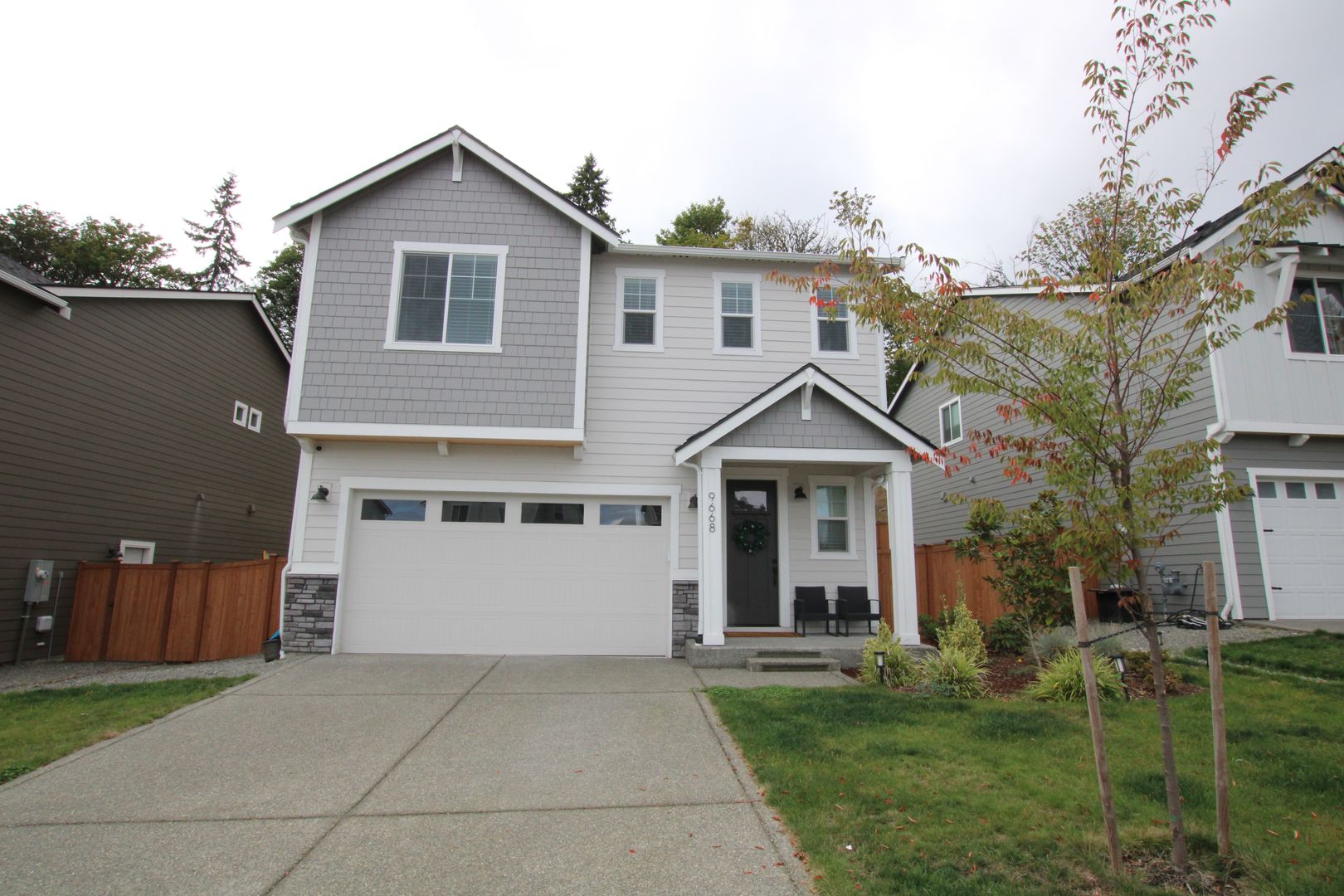 Gig Harbor House: 9668 Prospect Pl