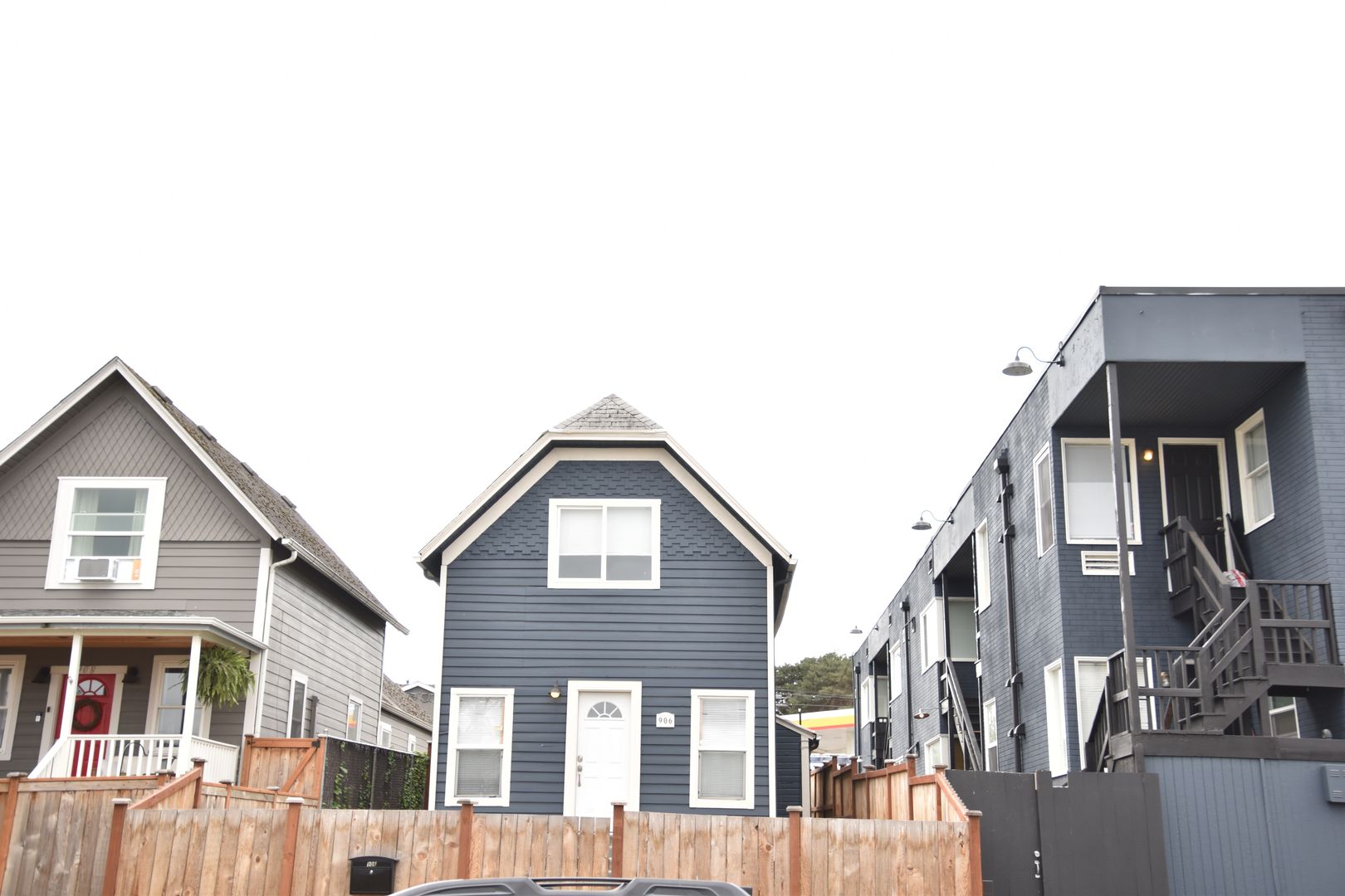 Tacoma House: 906 S J St