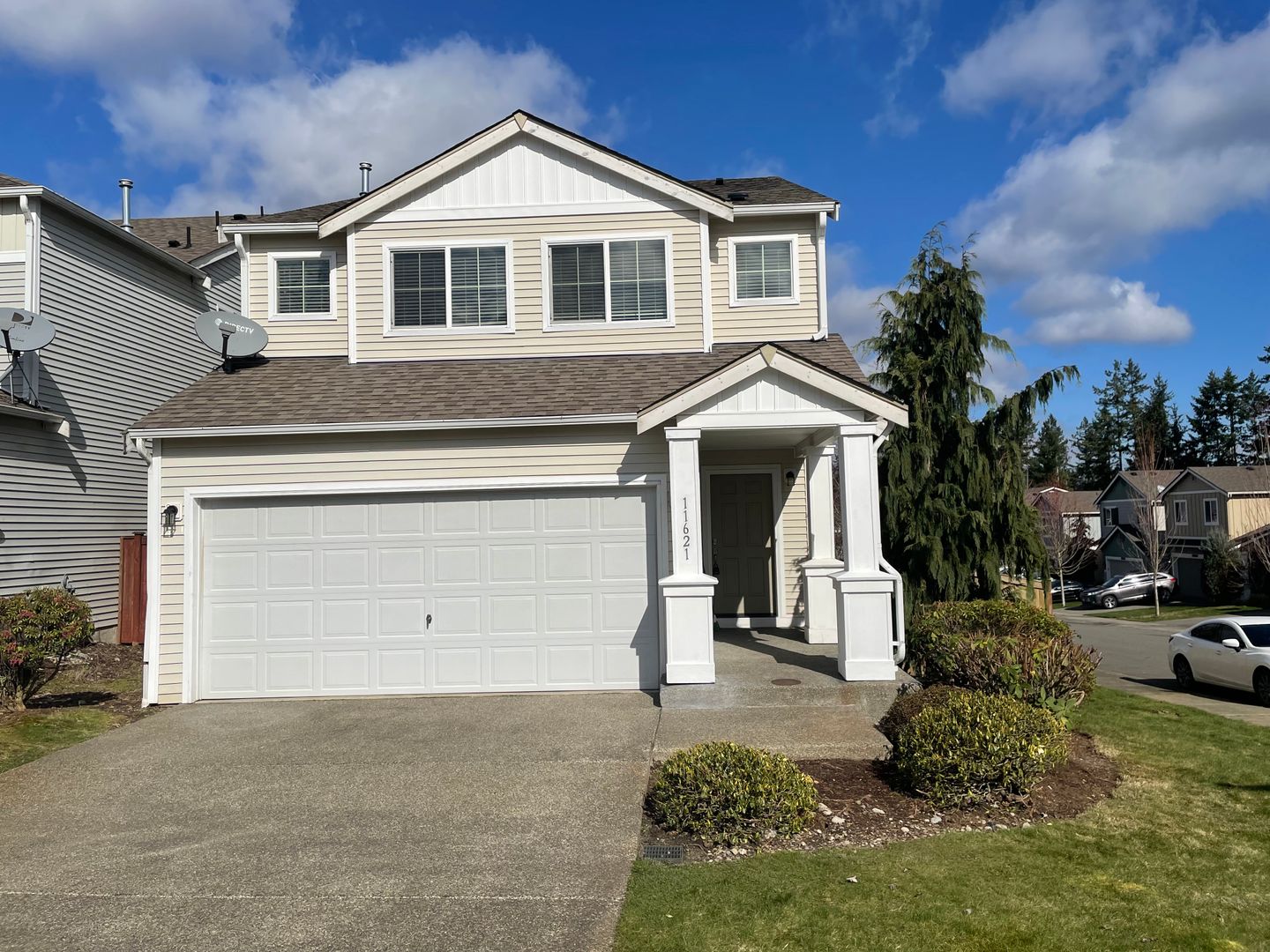 Puyallup House: 11621 189th St E