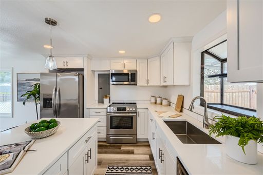 Beautifully Updated 4-Bedroom Home – photo 1