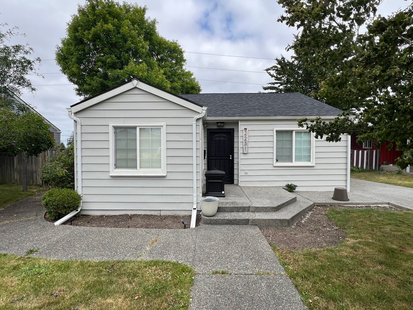 Tacoma House: 2231 E Wright Ave