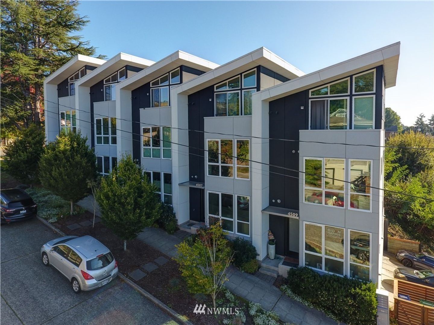Seattle House: 4507 SW Oregon St