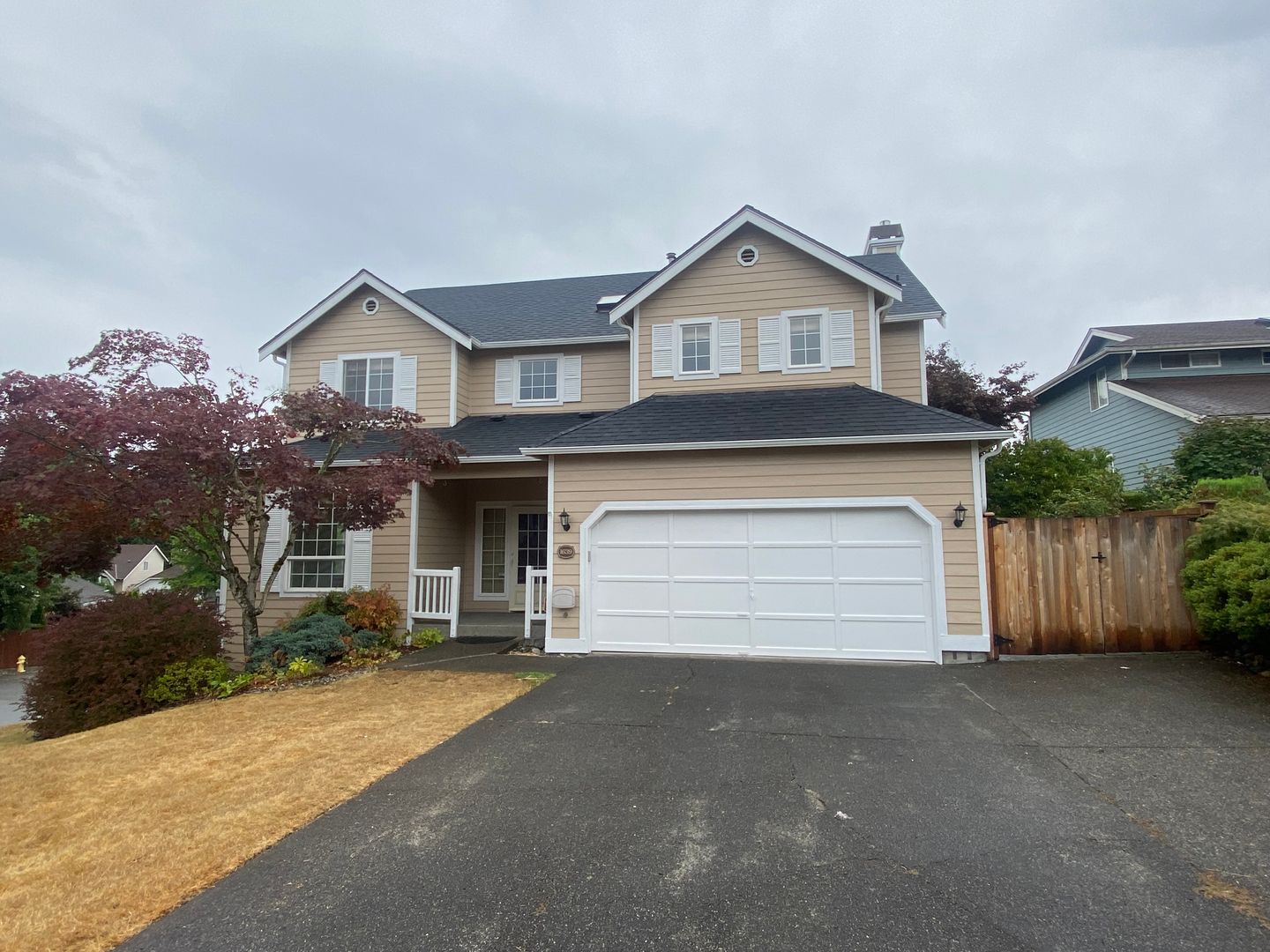 Federal Way House: 1639 S 374th Ct