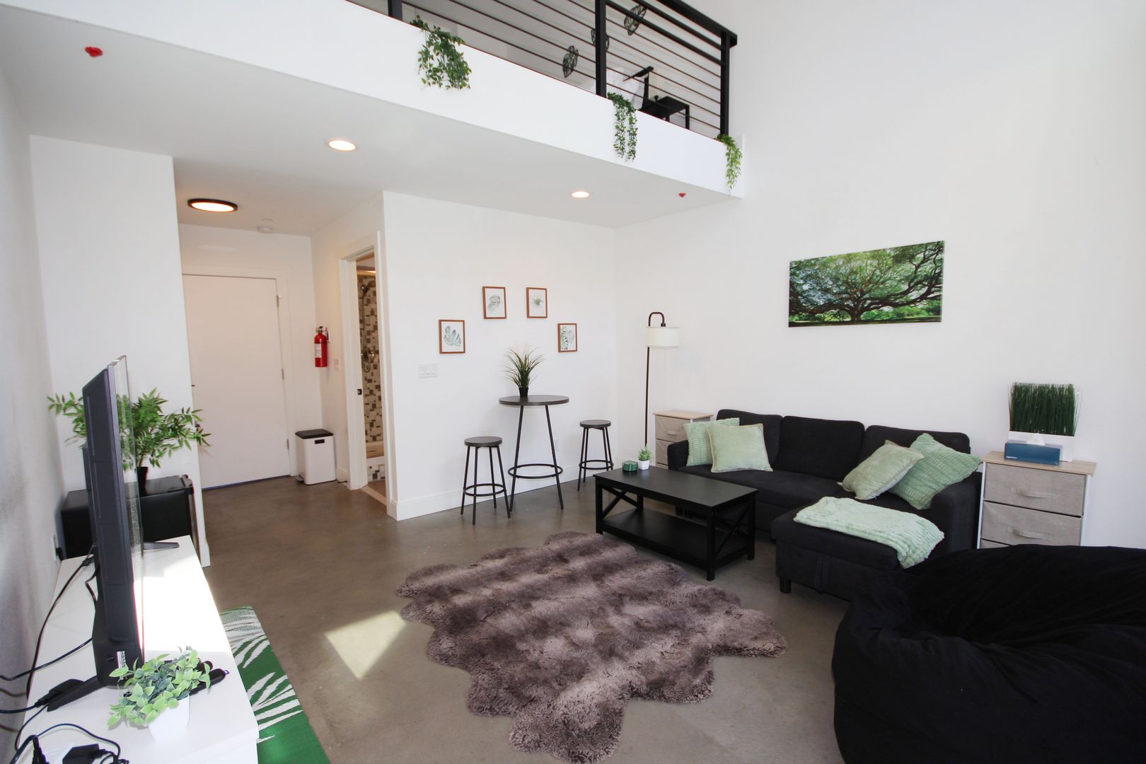 Seattle Townhome: 4504 1st Ave NE