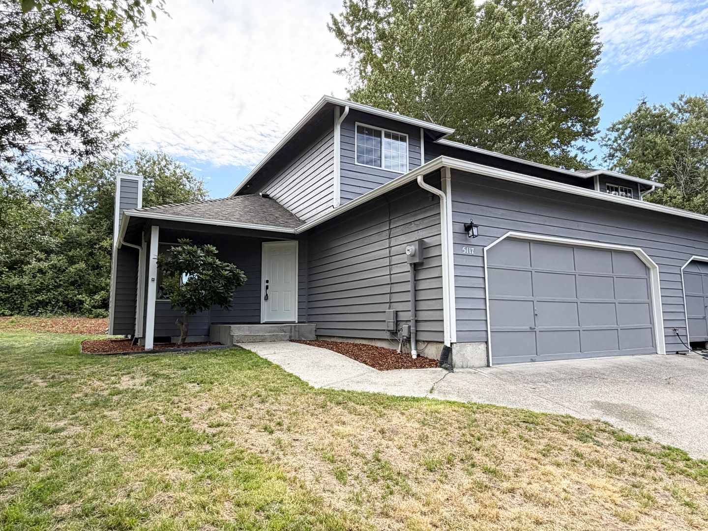 Tacoma House: 5117 9th Ave NE