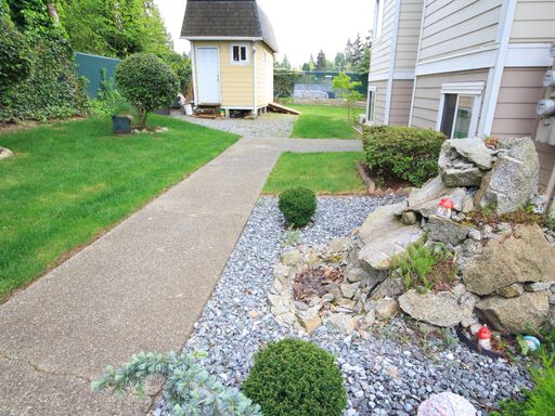BEAUTIFULLY REMODELED INTERIOR – photo 1