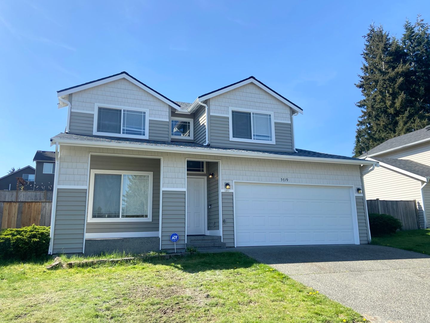 Auburn House: 5719 S 294th Pl