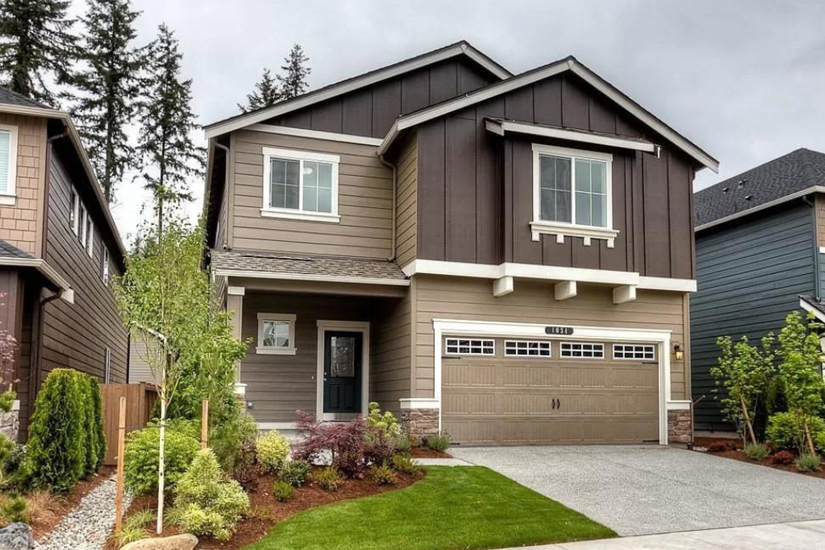 Puyallup House: 10581 191st St E