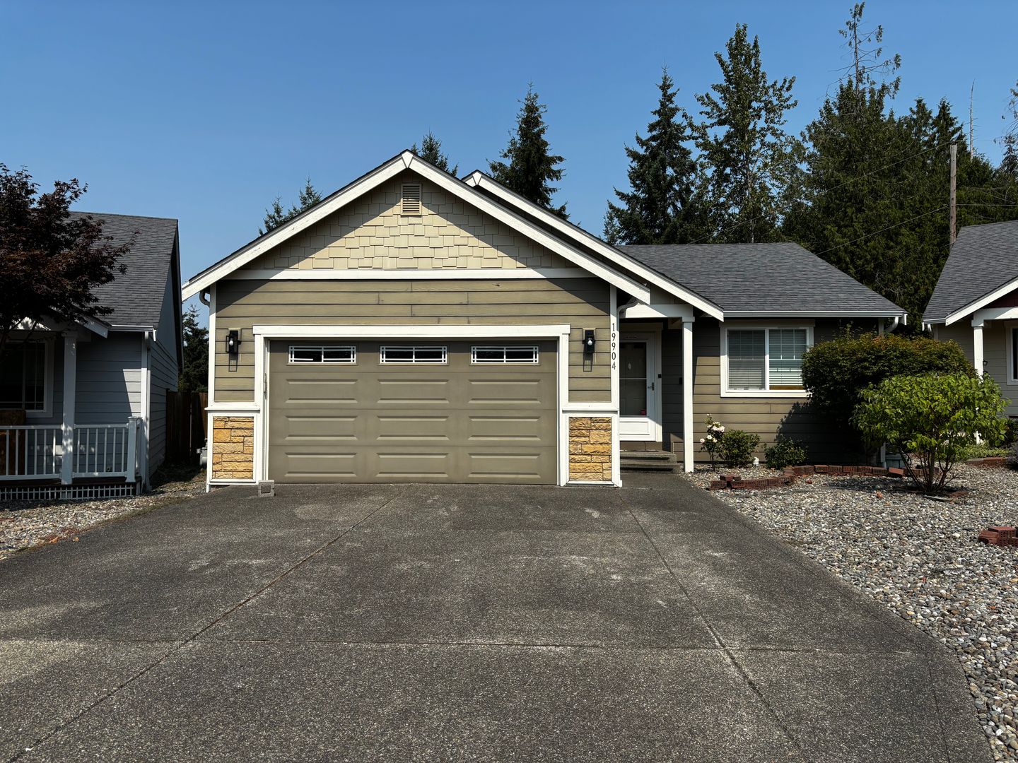 Graham House: 19904 100th Ave Ct E