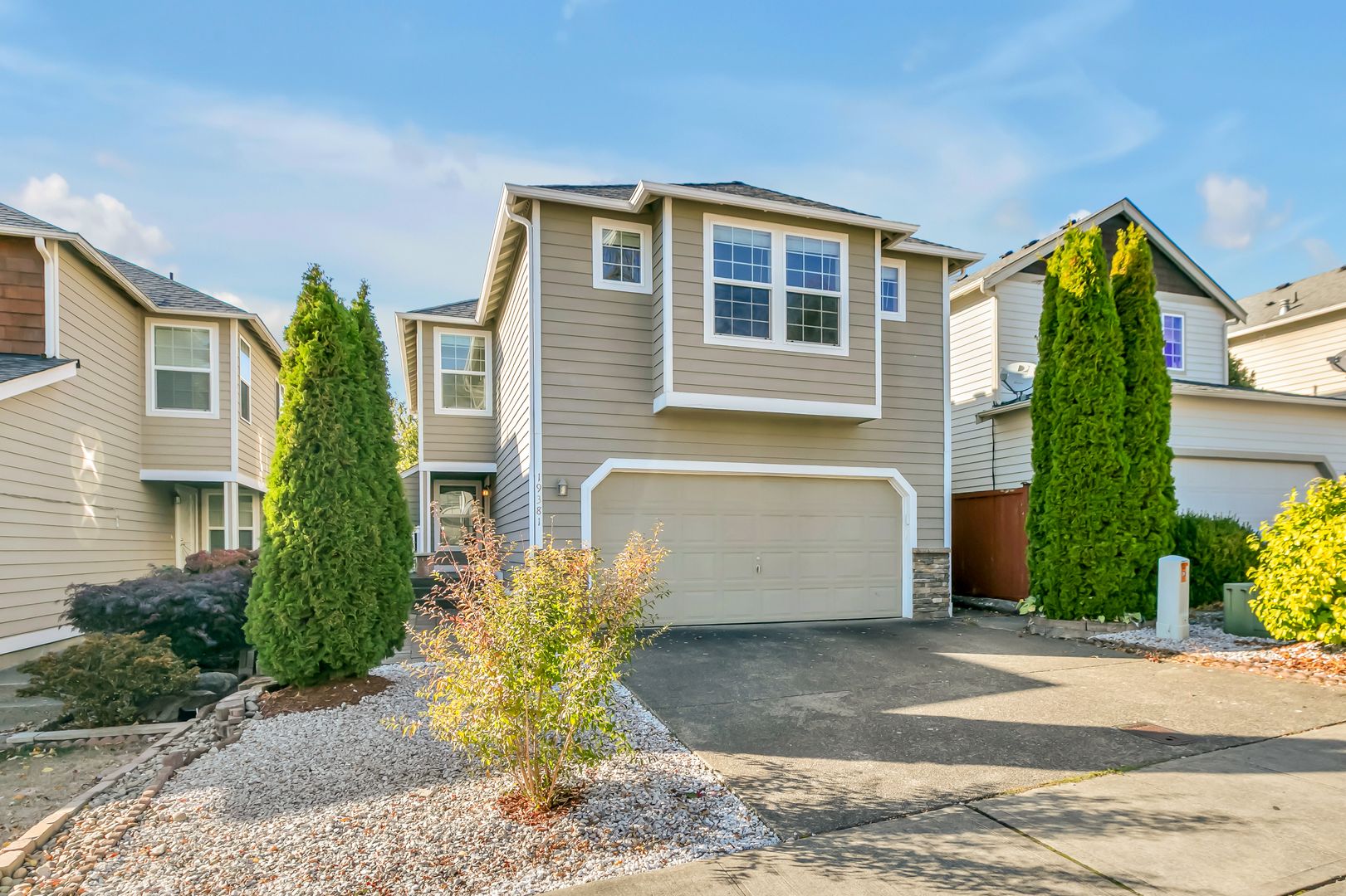 Kent House: 19381 114TH PL SE