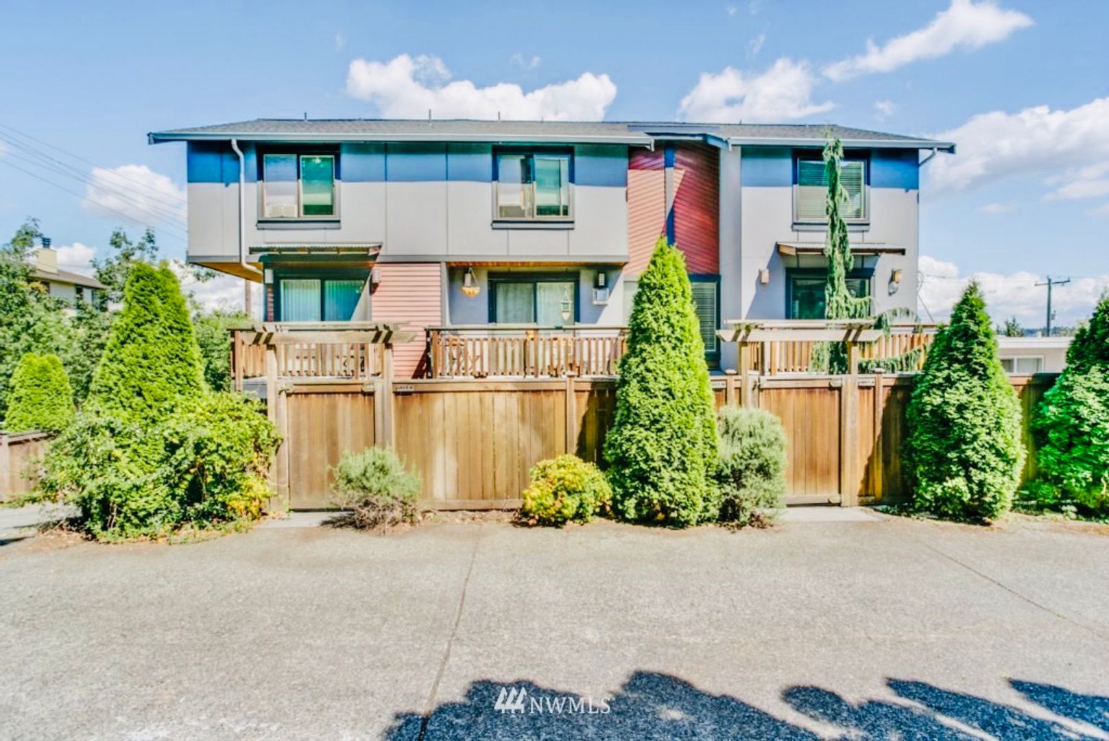 Seattle House: 1017 N 39th St